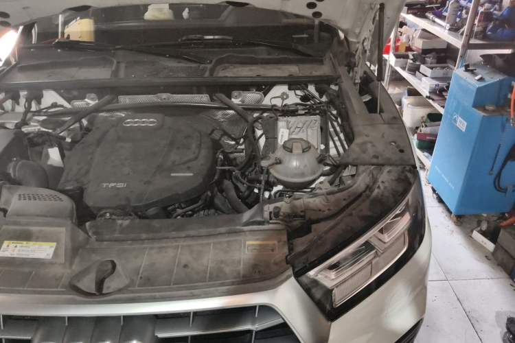 Used Audi Q5L 2020 Updated 40 TFSI Prestige Fashion Edition Engine Bay Left