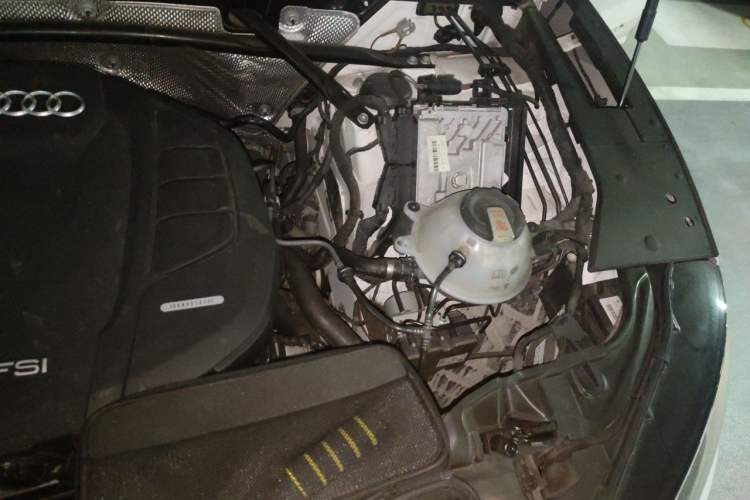 Used Audi Q5L 2020 40 TFSI Prestige Fashion Edition Engine Bay Left