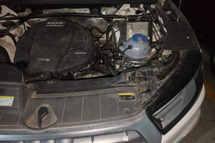 Used Audi Q5L 2020 40 TFSI Prestige Edition Engine Bay Left