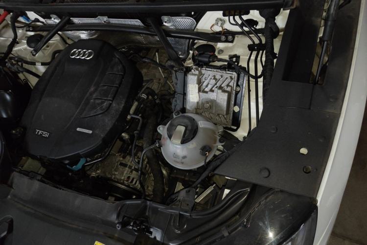 Used Audi Q5L 2020 40 TFSI Prestige Fashion Edition Engine Bay Left