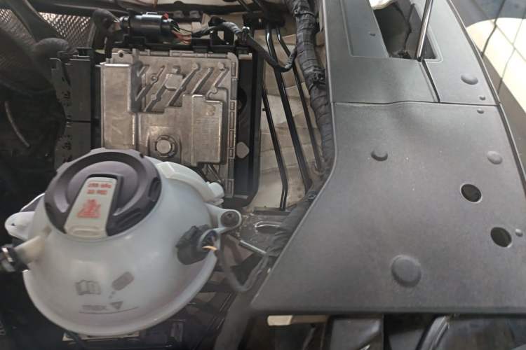 Used Audi Q5L 2020 Updated 40 TFSI Prestige Fashion Edition Engine Bay Left
