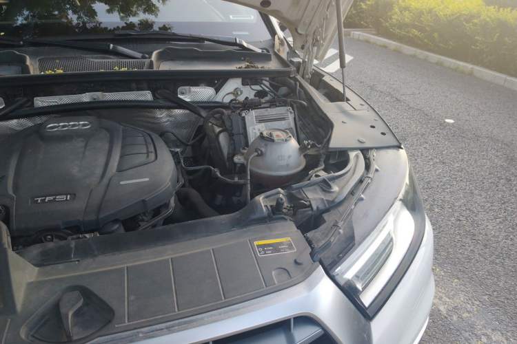 Used Audi Q5L 2020 40 TFSI Prestige Edition Engine Bay Left