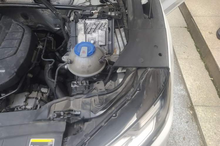 Used Audi Q5L 2020 Revised 40 TFSI Prestige Edition Engine Bay Left