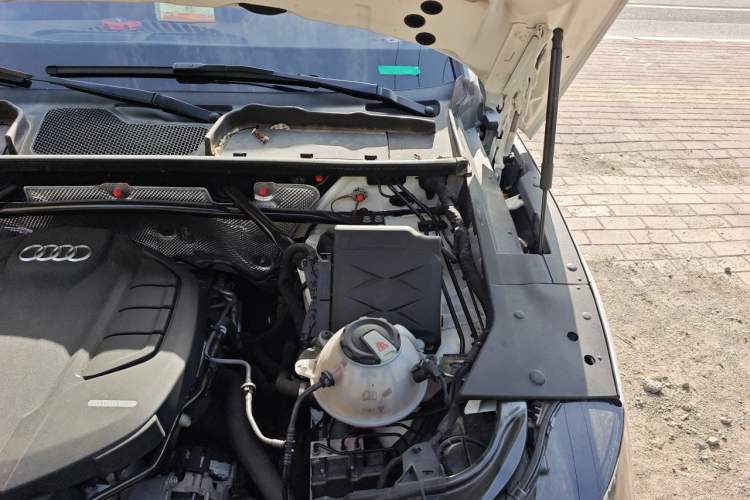 Used Audi Q5L 2020 40 TFSI Prestige Edition Engine Bay Left