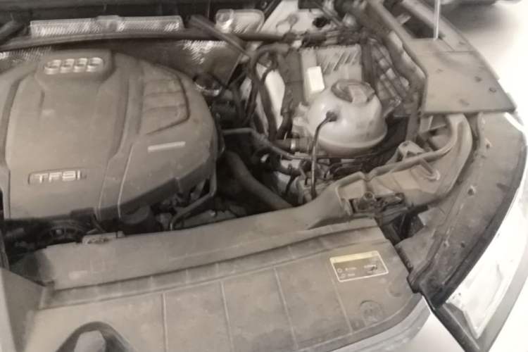 Used Audi Q5L 2020 45 TFSI Prestige Fashion Model Engine Bay Left