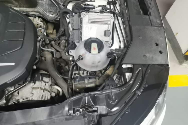 Used Audi Q5L 2020 40 TFSI Prestige Fashion Edition Engine Bay Left
