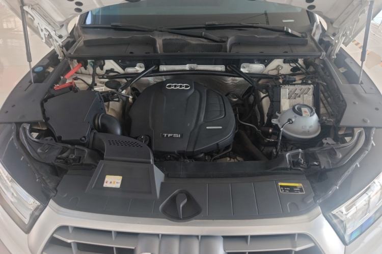 Used Audi Q5L 2020 Updated 40 TFSI Prestige Fashion Edition Engine Bay