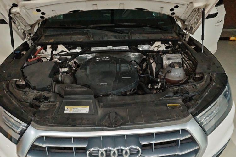 Used Audi Q5L 2020 40 TFSI Prestige Edition Engine Bay