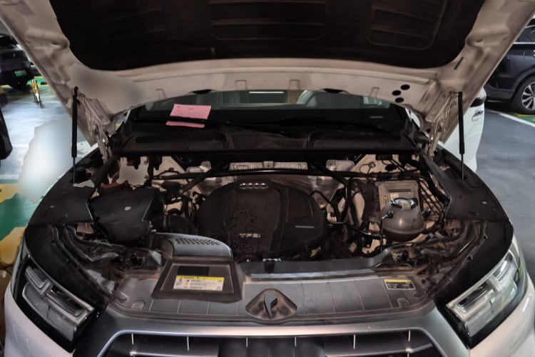 Used Audi Q5L 2020 40 TFSI Prestige Fashion Edition Engine Bay