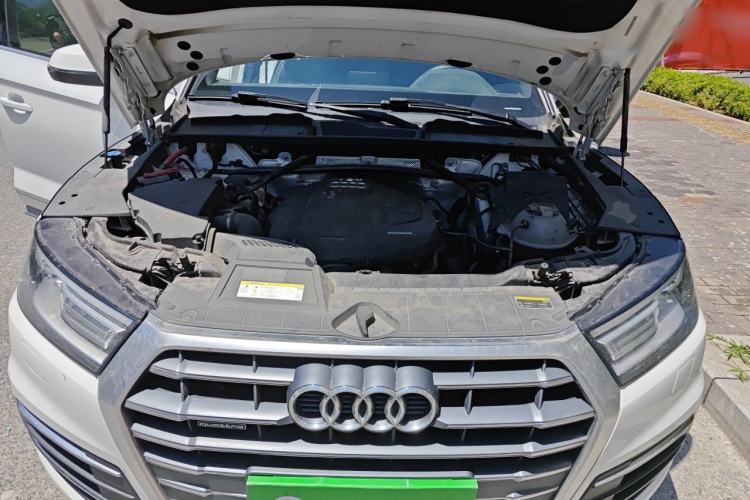 Used Audi Q5L 2020 40 TFSI Prestige Edition Engine Bay