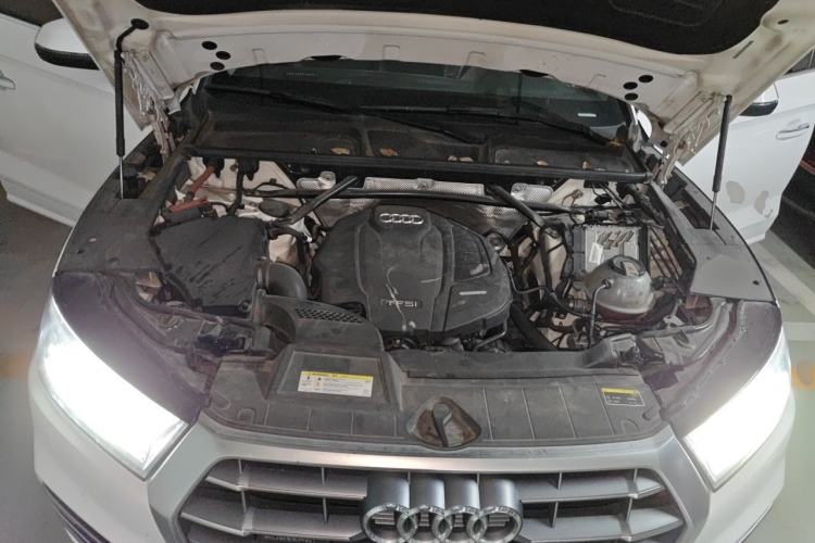 Used Audi Q5L 2020 45 TFSI Prestige Sport Edition Engine Bay