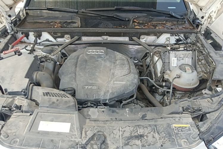 Used Audi Q5L 2020 40 TFSI Prestige Fashion Edition Engine Bay