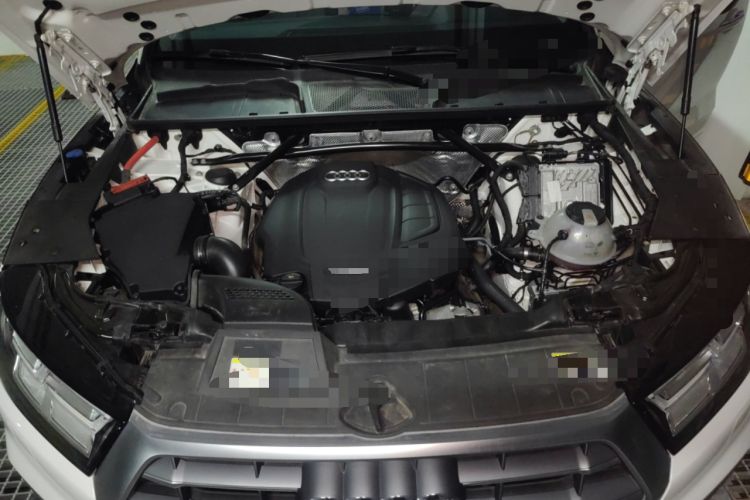 Used Audi Q5L 2020 Updated 40 TFSI Prestige Fashion Edition Engine Bay