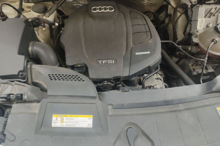 Used Audi Q5L 2020 Updated 40 TFSI Prestige Fashion Edition Engine Bay