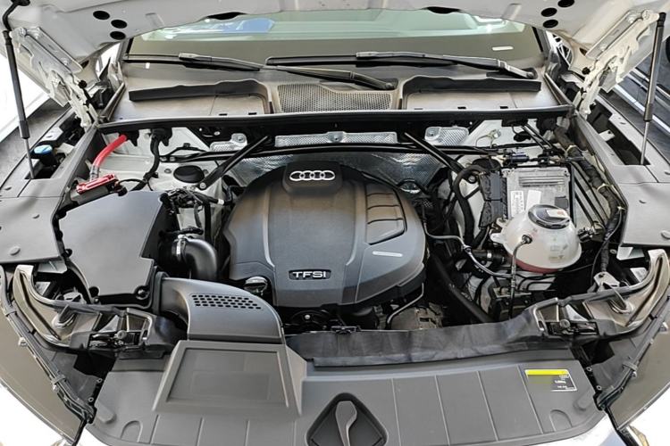 Used Audi Q5L 2020 40 TFSI Prestige Fashion Edition Engine Bay