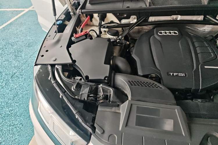 Used Audi Q5L 2020 Updated 40 TFSI Prestige Fashion Edition Engine Bay Right