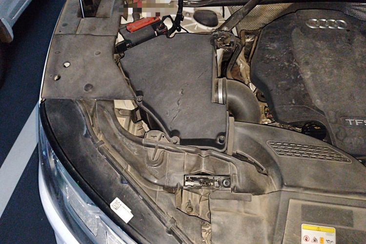 Used Audi Q5L 2020 Updated 40 TFSI Prestige Fashion Edition Engine Bay Right