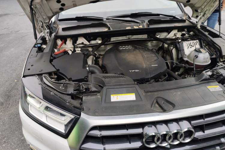 Used Audi Q5L 2020 45 TFSI Prestige Elegant Edition Engine Bay Right