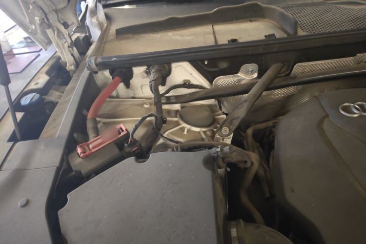 Used Audi Q5L 2020 45 TFSI Prestige Sport Edition Engine Bay Right