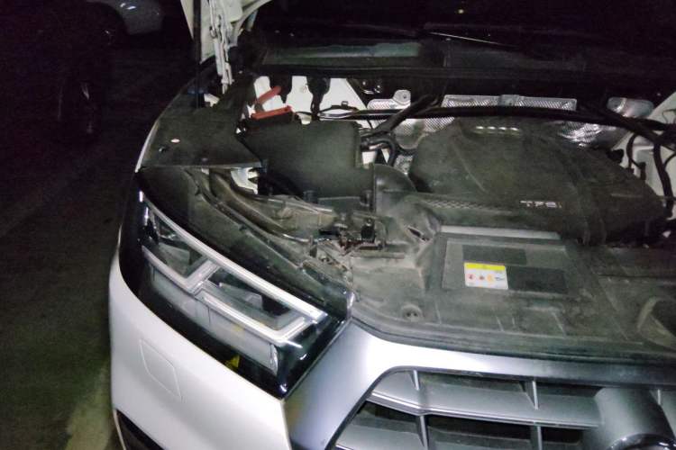 Used Audi Q5L 2020 45 TFSI Prestige Fashion Model Engine Bay Right