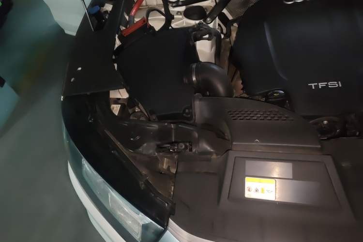 Used Audi Q5L 2020 Updated 40 TFSI Prestige Fashion Edition Engine Bay Right