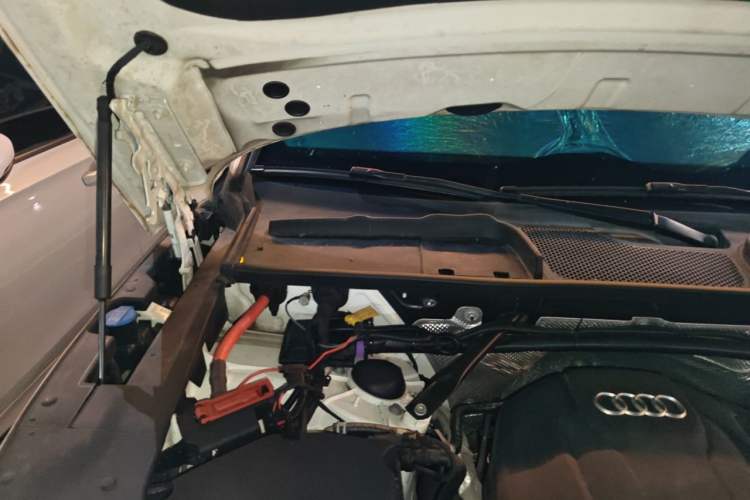 Used Audi Q5L 2020 Updated 40 TFSI Prestige Fashion Edition Engine Bay Right