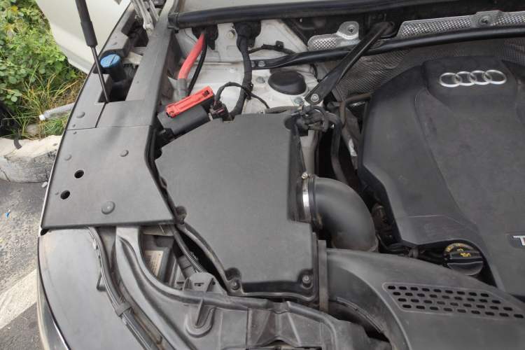 Used Audi Q5L 2020 40 TFSI Prestige Edition Engine Bay Right