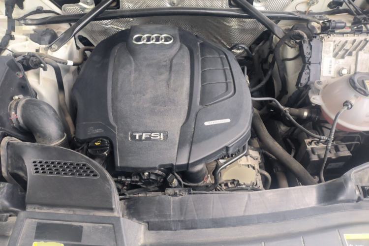 Used Audi Q5L 2020 Revised 40 TFSI Prestige Edition Engine Bay