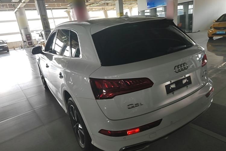 Used Audi Q5L 2020 Updated 40 TFSI Prestige Fashion Edition Exterior 2