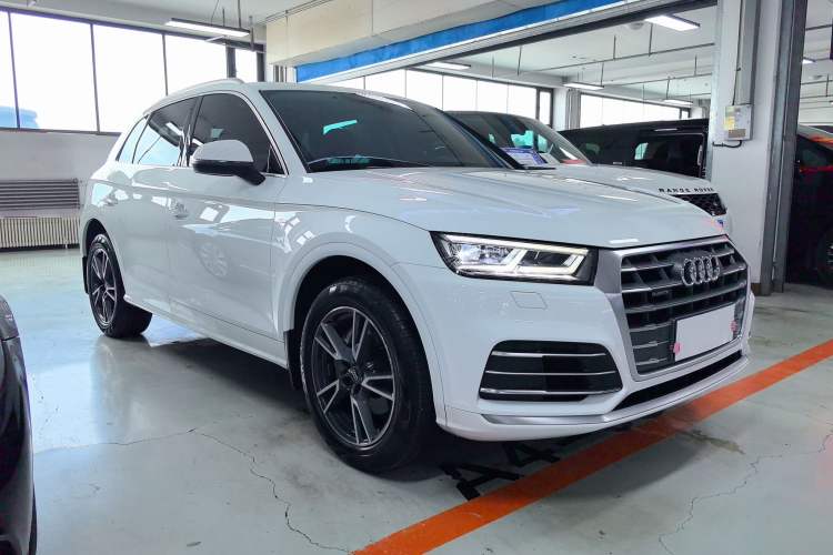 Used Audi Q5L 2020 Updated 40 TFSI Prestige Fashion Edition Exterior 2