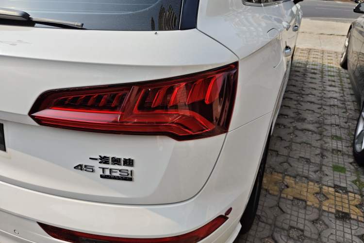 Used Audi Q5L 2020 45 TFSI Prestige Fashion Model Exterior 3