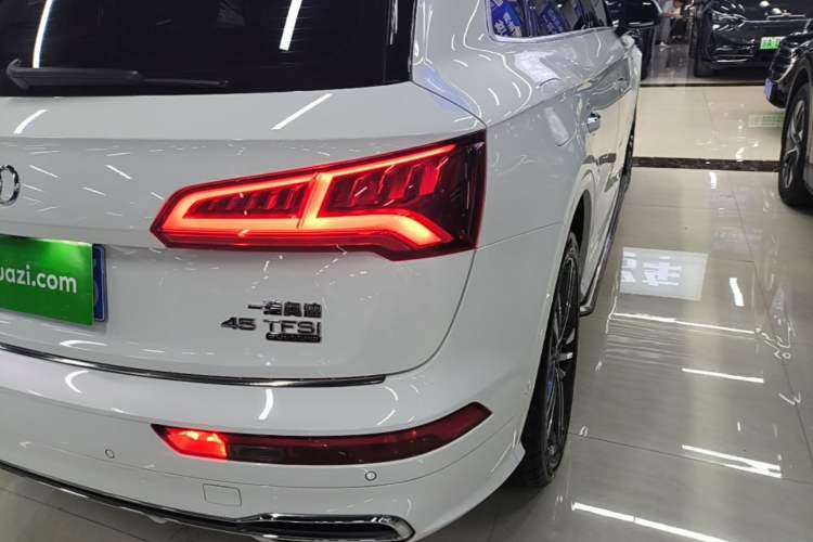 Used Audi Q5L 2020 45 TFSI Prestige Fashion Model Exterior 3
