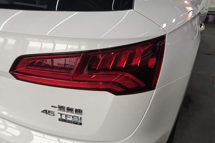 Used Audi Q5L 2020 45 TFSI Prestige Fashion Model Exterior 3