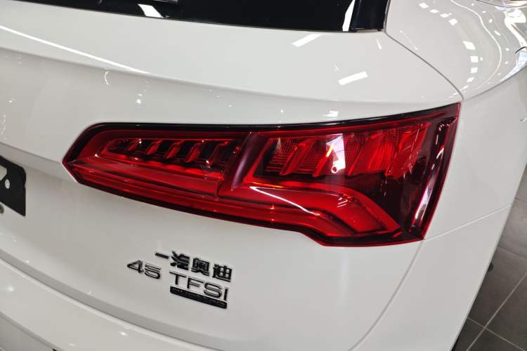 Used Audi Q5L 2020 45 TFSI Prestige Fashion Model Exterior 3