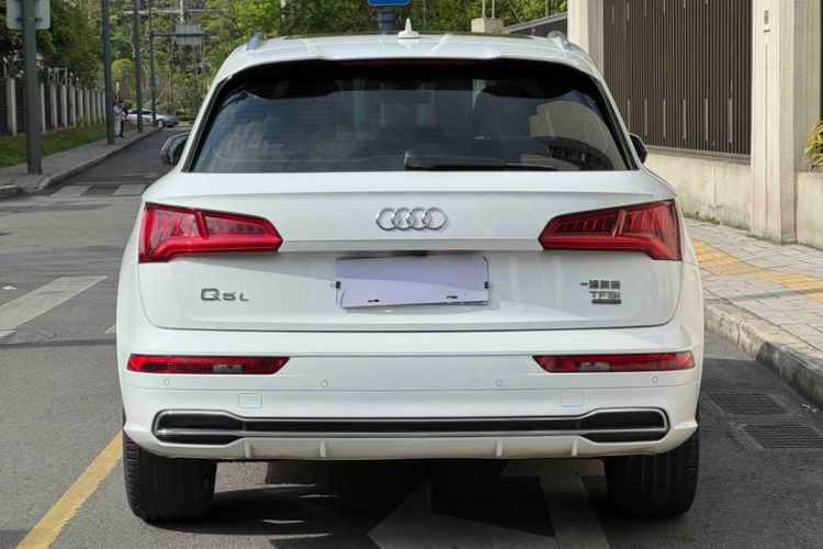 Used Audi Q5L 2020 Updated 40 TFSI Prestige Fashion Edition Exterior 4