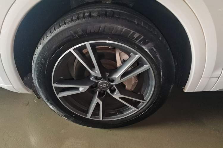 Used Audi Q5L 2020 Revised 40 TFSI Prestige Edition Exterior 4
