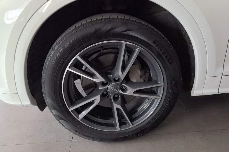 Used Audi Q5L 2020 Updated 40 TFSI Prestige Fashion Edition Exterior 4
