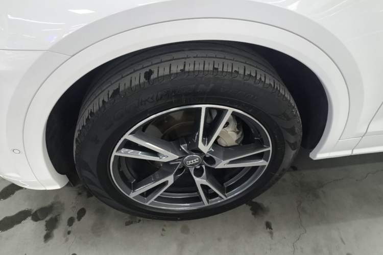 Used Audi Q5L 2020 45 TFSI Prestige Fashion Model Exterior 4
