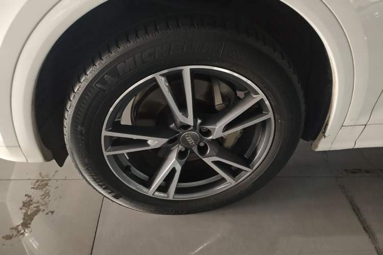 Used Audi Q5L 2020 Updated 40 TFSI Prestige Fashion Edition Exterior 4