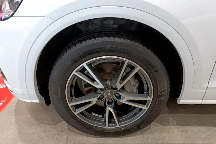 Used Audi Q5L 2020 Updated 40 TFSI Prestige Fashion Edition Exterior 4