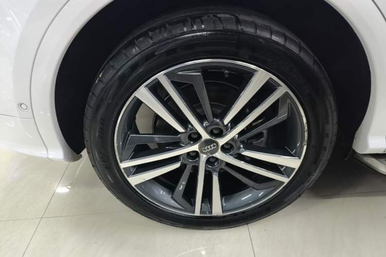 Used Audi Q5L 2020 45 TFSI Prestige Fashion Model Exterior 5