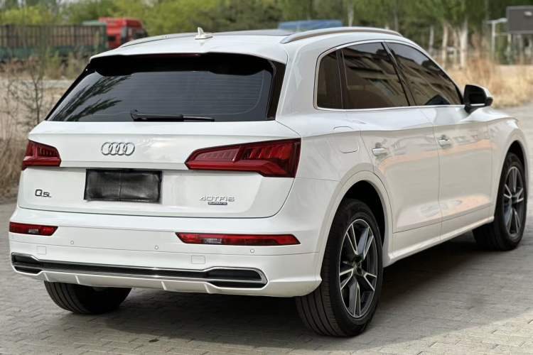 Used Audi Q5L 2020 Updated 40 TFSI Prestige Fashion Edition Exterior 5
