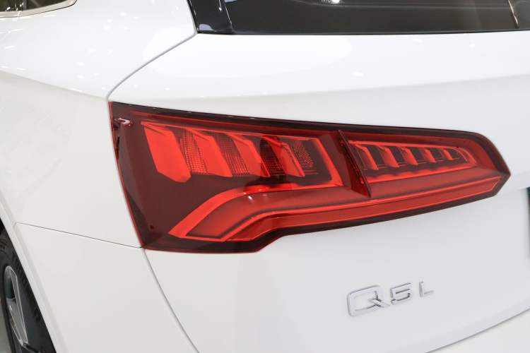 Used Audi Q5L 2020 Updated 40 TFSI Prestige Fashion Edition Exterior 7