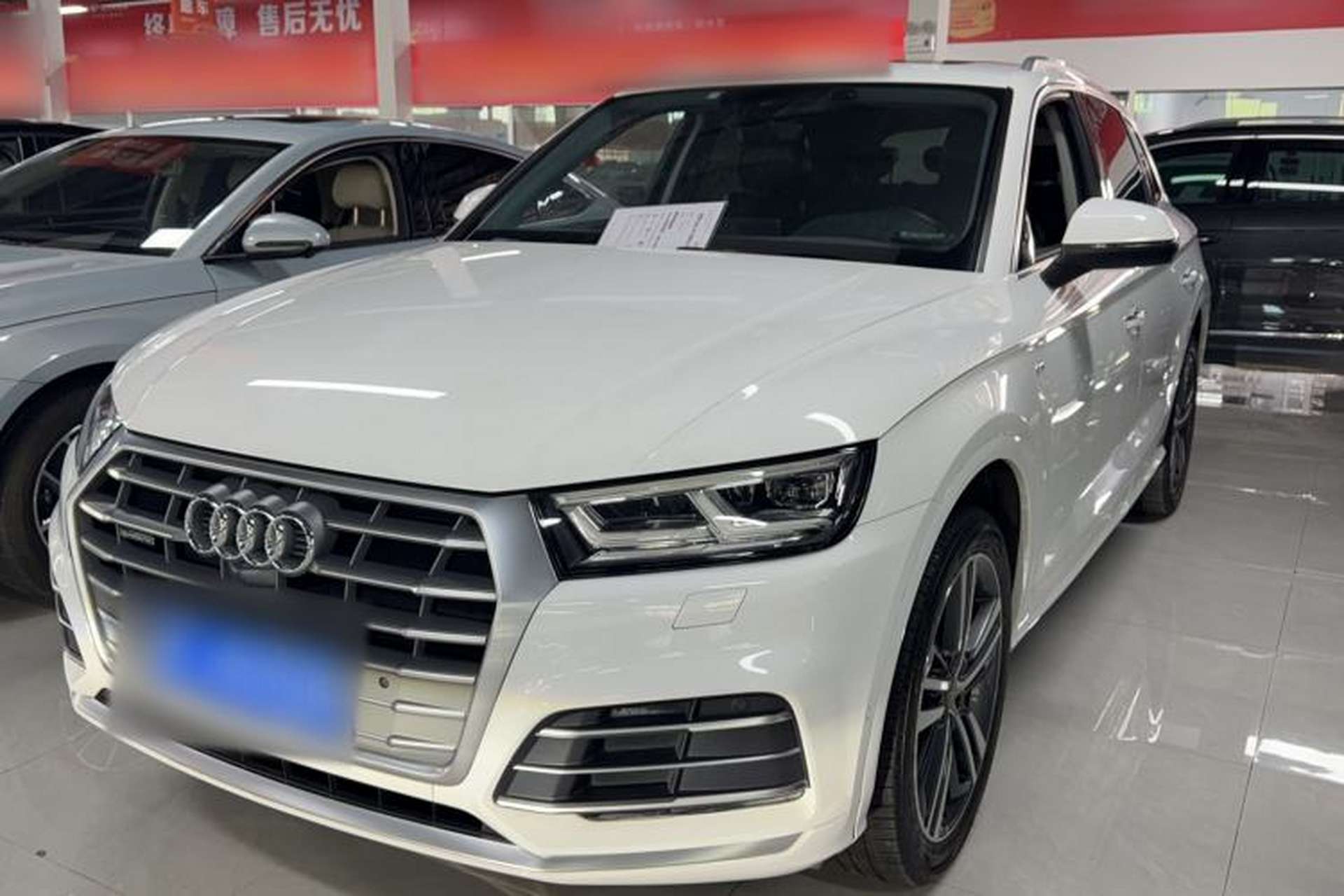 Used Audi Q5L 2020 45 TFSI Prestige Fashion Model Front Left 45 Deg