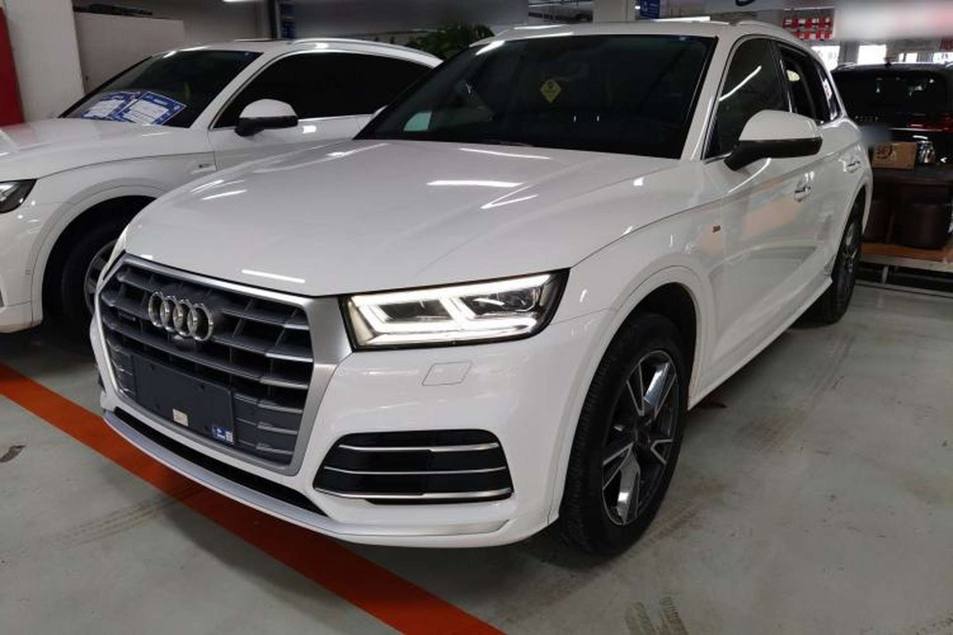 Used Audi Q5L 2020 Updated 40 TFSI Prestige Fashion Edition Front Left 45 Deg