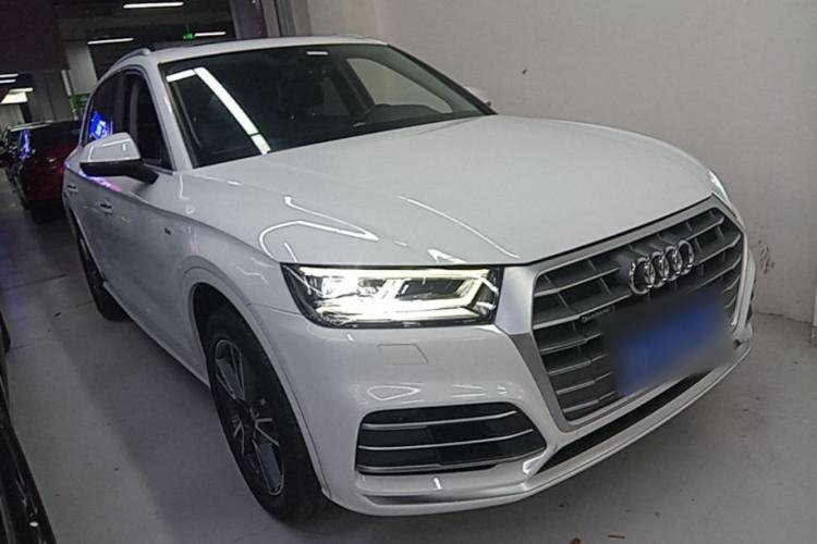 Used Audi Q5L 2020 Updated 40 TFSI Prestige Fashion Edition Front Right 45 Deg