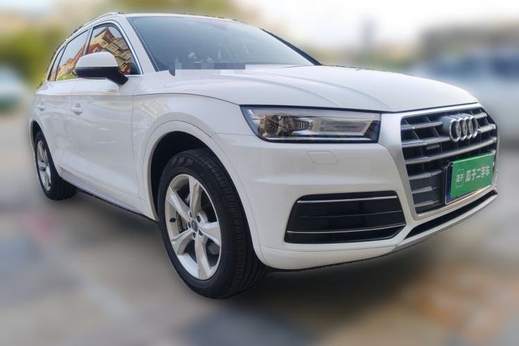 Used Audi Q5L 2020 40 TFSI Prestige Edition Front Right 45 Deg