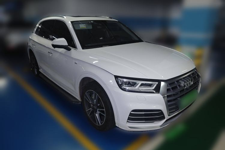 Used Audi Q5L 2020 Updated 40 TFSI Prestige Fashion Edition Front Right 45 Deg
