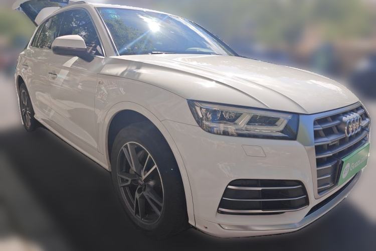 Used Audi Q5L 2020 40 TFSI Prestige Fashion Edition Front Right 45 Deg
