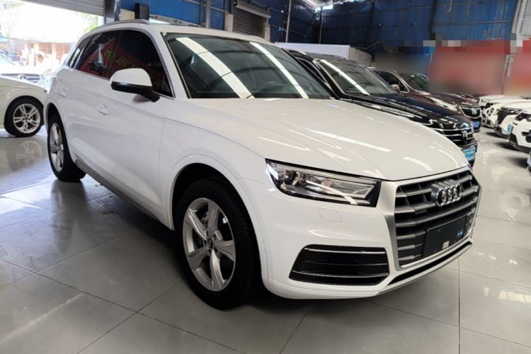 Used Audi Q5L 2020 Revised 40 TFSI Prestige Edition Front Right 45 Deg
